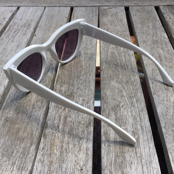 🎊Host Pick!🎊New! Cat Eye Sunglasses - Picture 7 of 8